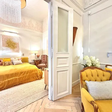 Apartment Andrassy Palace-stylish 2