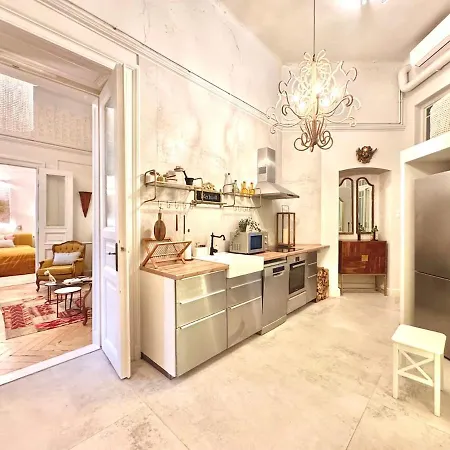 شقة Andrassy Palace-stylish 2 بودابست