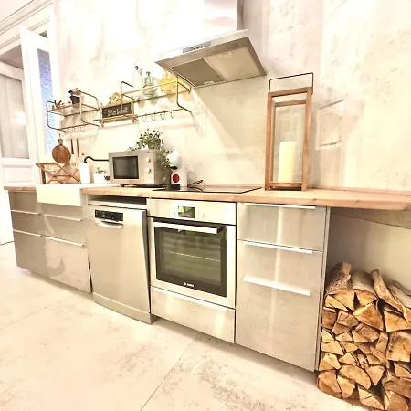 شقة Andrassy Palace-stylish 2 بودابست